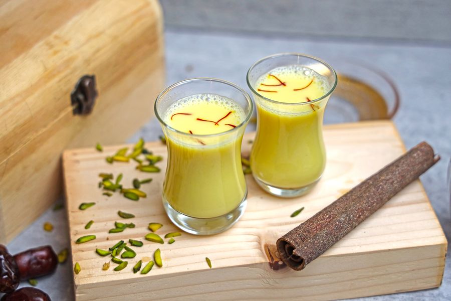 Royal Saffron Pista